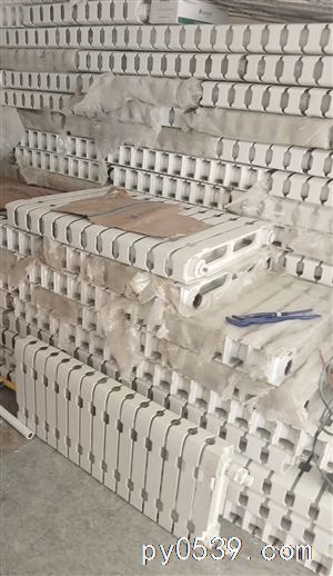 專業(yè)改水電鋪地暖按銅鋁片安裝衛(wèi)浴熱水器清洗地暖，9.9成新鑄鐵片出售