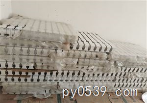 鑄鐵暖氣片出售，水暖安裝，改水電，鋪地暖